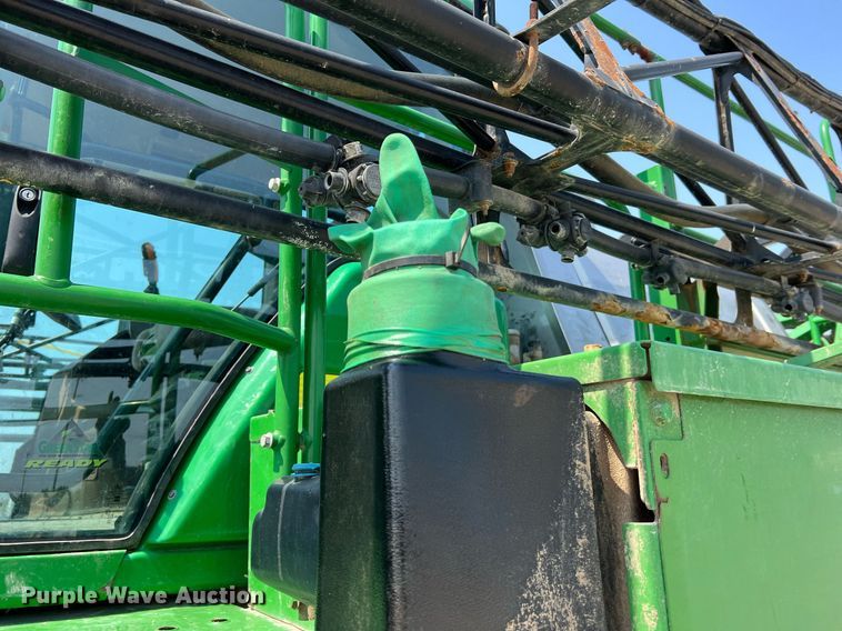 image for item II9113 2013 John Deere 4730  sprayer