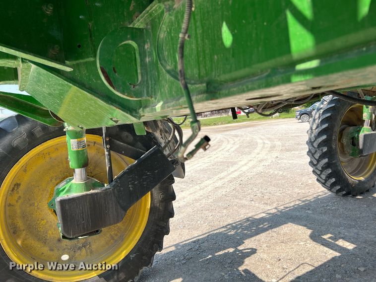image for item II9113 2013 John Deere 4730  sprayer