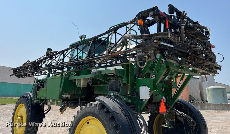 image for item II9113 2013 John Deere 4730  sprayer