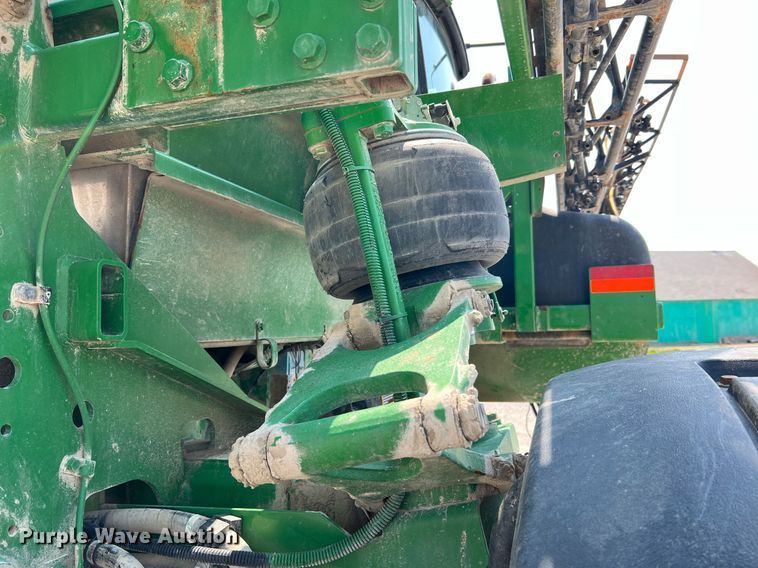 image for item II9113 2013 John Deere 4730  sprayer