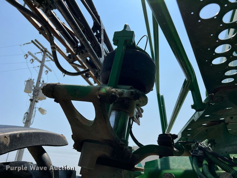 image for item II9113 2013 John Deere 4730  sprayer