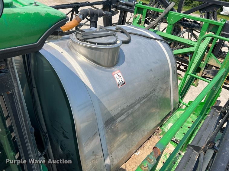 image for item II9113 2013 John Deere 4730  sprayer