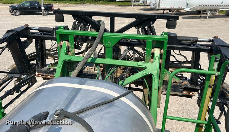 image for item II9113 2013 John Deere 4730  sprayer