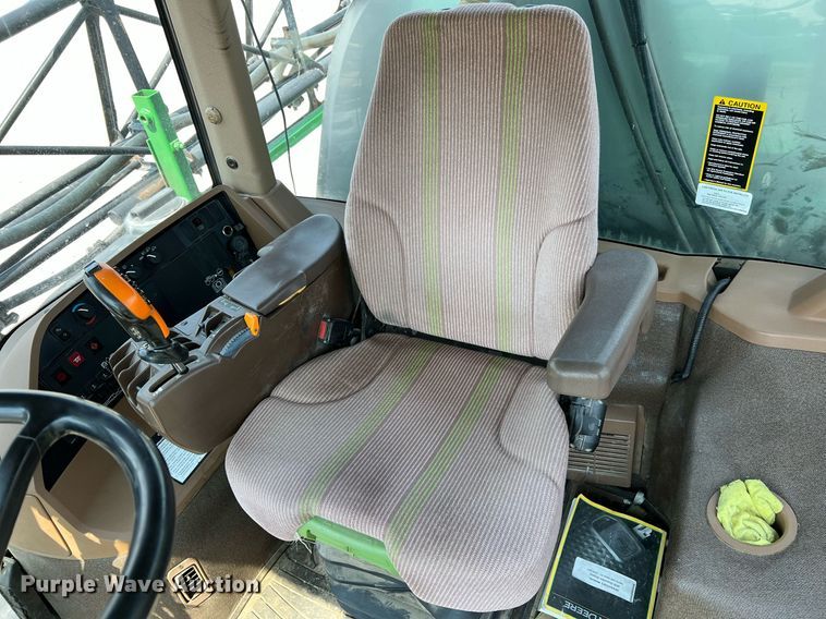 image for item II9113 2013 John Deere 4730  sprayer