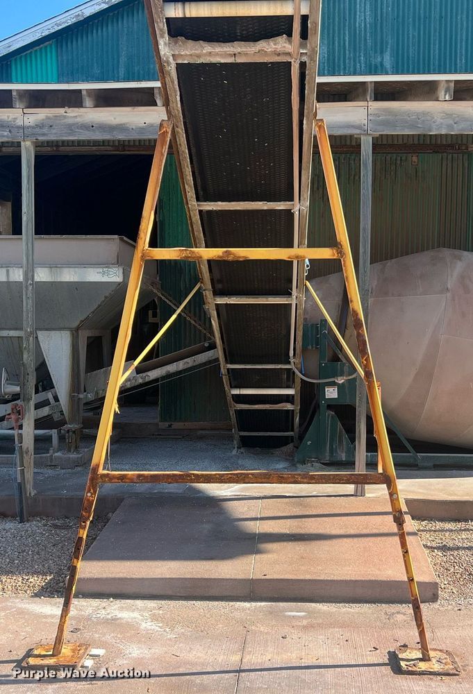 image for item II9121 Doyle  conveyor