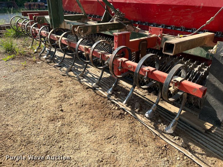 image for item II9131 Brillion Sure Stand SSP-110  seeder