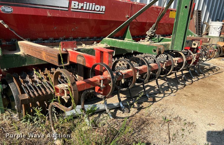 image for item II9131 Brillion Sure Stand SSP-110  seeder