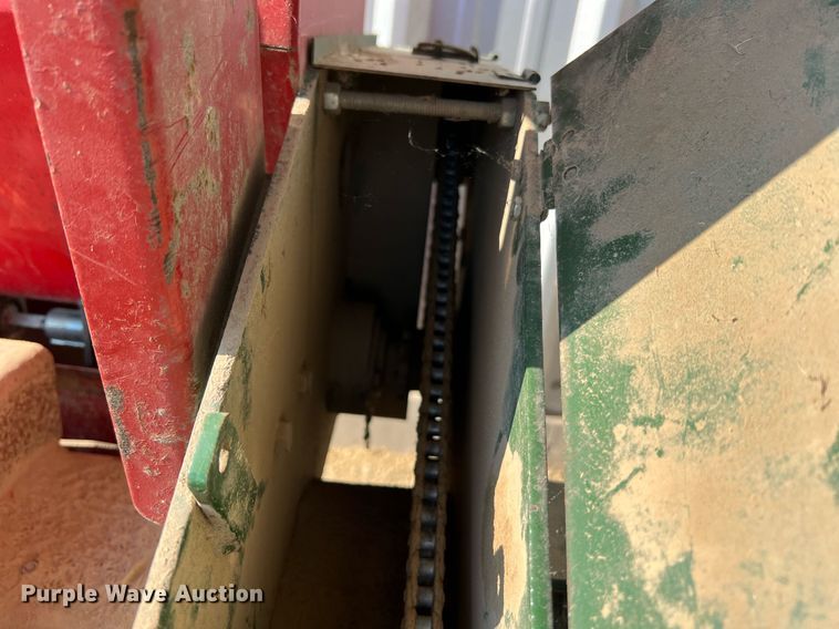 image for item II9131 Brillion Sure Stand SSP-110  seeder