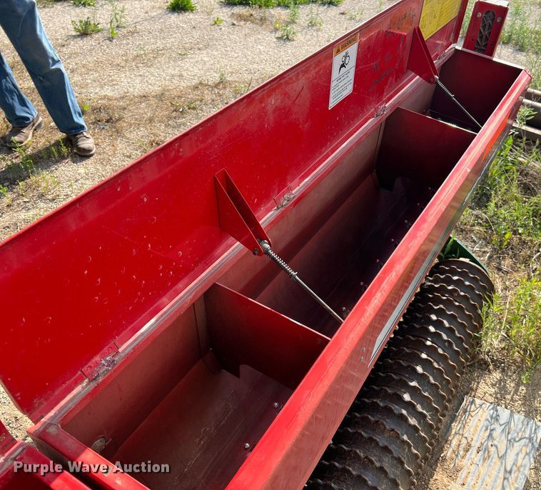 image for item II9131 Brillion Sure Stand SSP-110  seeder
