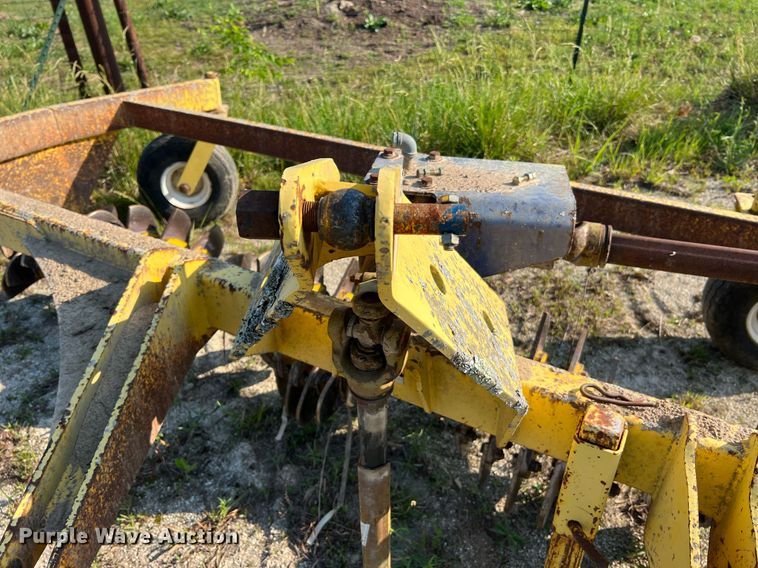 image for item II9133 Shoule WD-10  rock windrower