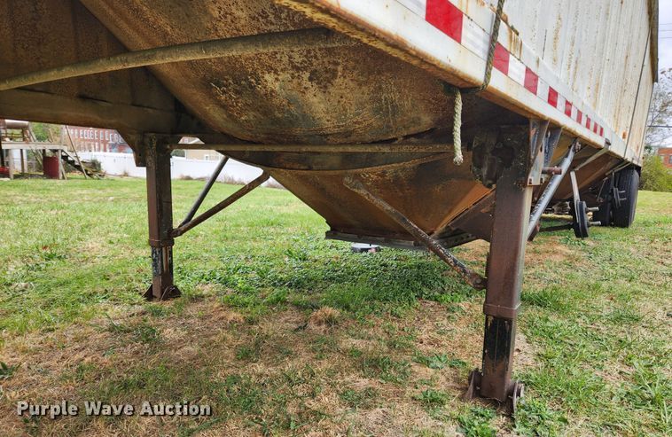 image for item JB9754 2001 Jet  grain trailer