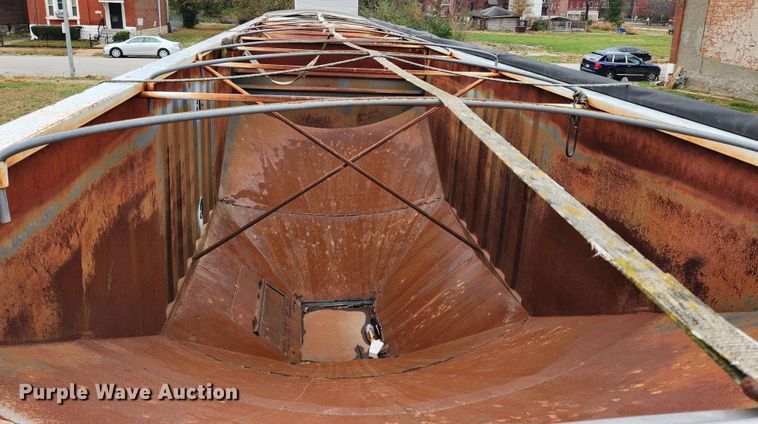 image for item JB9754 2001 Jet  grain trailer