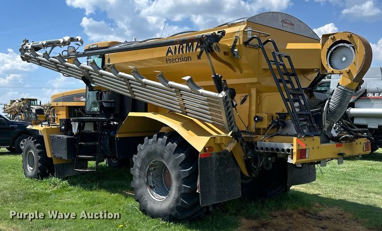 image for item KL9018 2012 TerraGator TG8400  sprayer