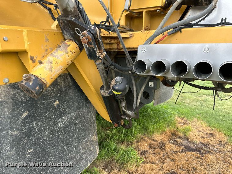 image for item KL9018 2012 TerraGator TG8400  sprayer