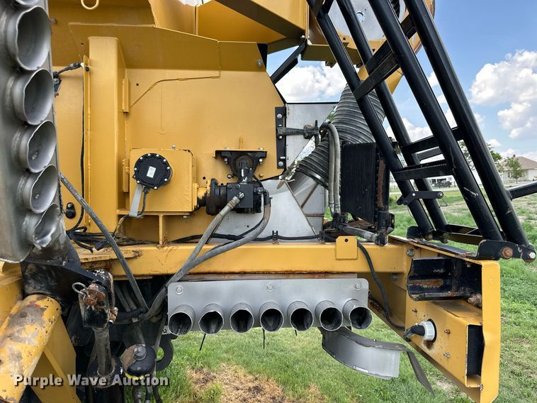 image for item KL9018 2012 TerraGator TG8400  sprayer