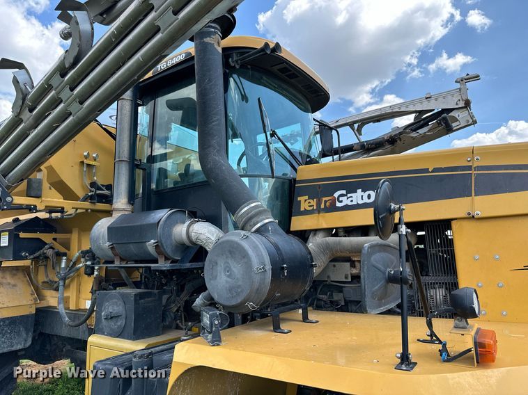 image for item KL9018 2012 TerraGator TG8400  sprayer
