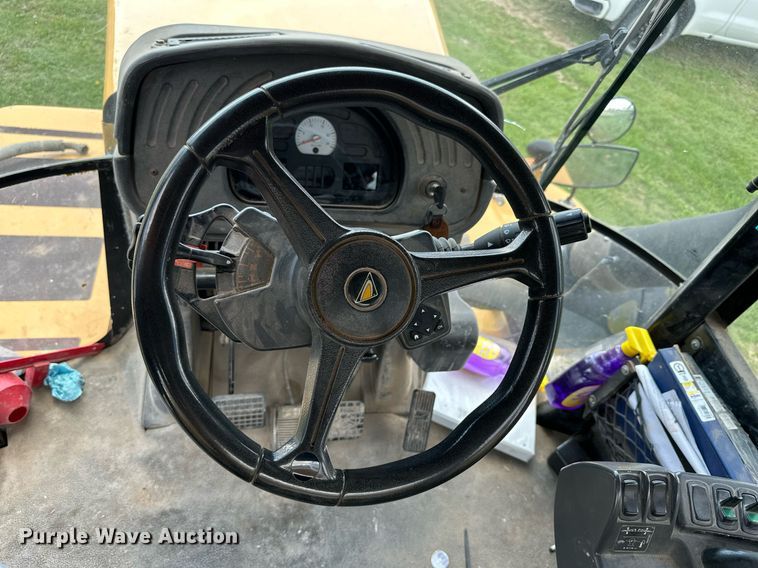 image for item KL9018 2012 TerraGator TG8400  sprayer