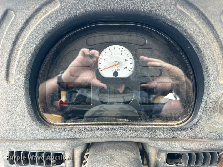 image for item KL9018 2012 TerraGator TG8400  sprayer