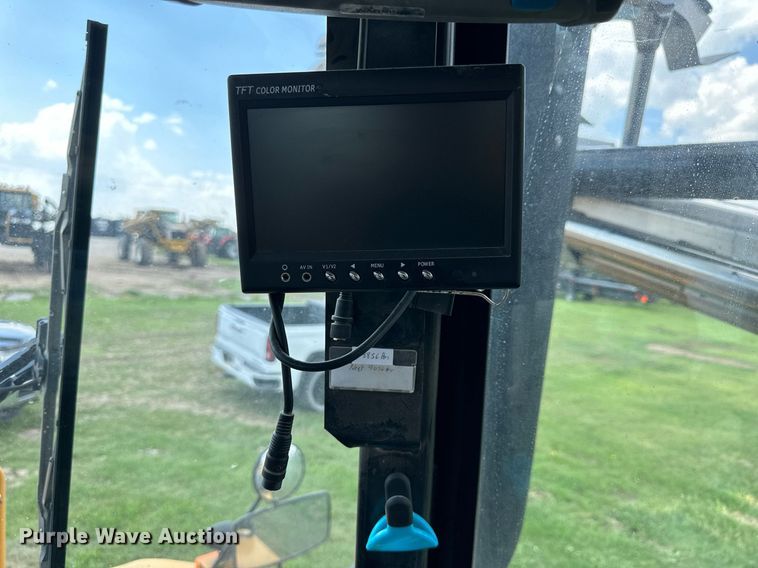 image for item KL9018 2012 TerraGator TG8400  sprayer