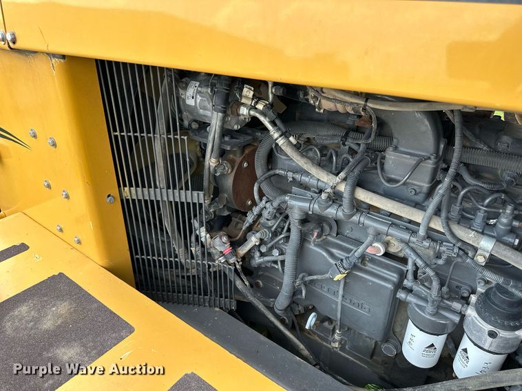 image for item KL9018 2012 TerraGator TG8400  sprayer