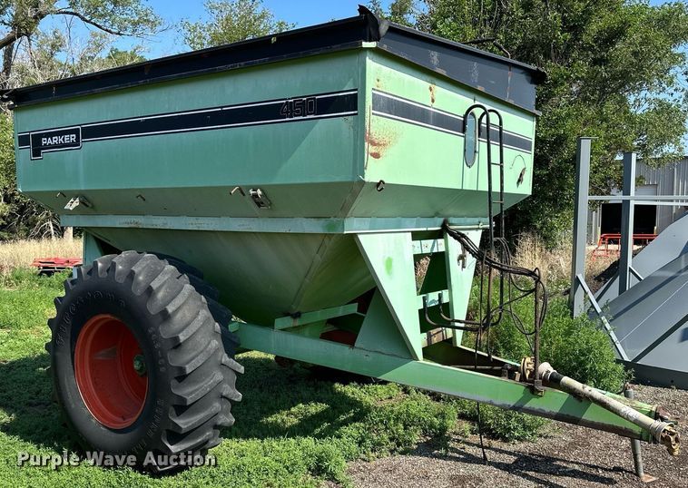 image for item KL9031 Parker 450  grain cart