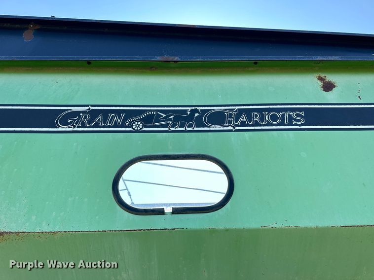 image for item KL9031 Parker 450  grain cart