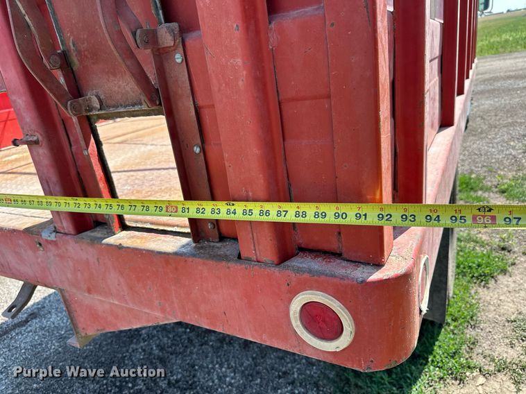 image for item KL9033 1974 Chevrolet  C60 grain truck