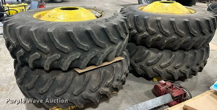 image for item KL9034 (4) 520/85R38 tires