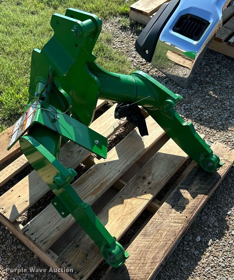 image for item KL9036 2018 John Deere  mounting frame kit