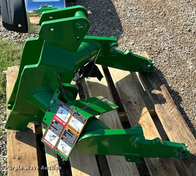 image for item KL9036 2018 John Deere  mounting frame kit