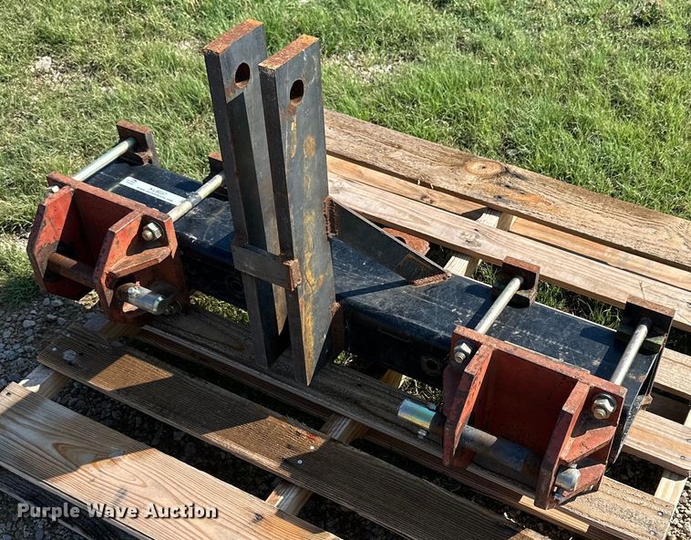 image for item KL9037 Three point to pin hitch adapter