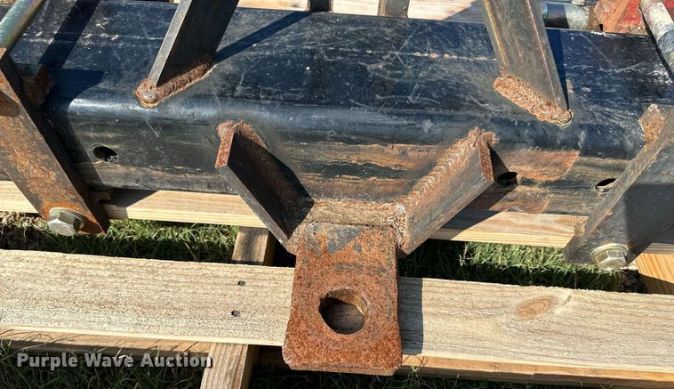 image for item KL9037 Three point to pin hitch adapter