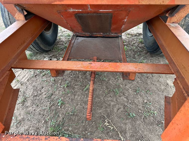 image for item KL9044 Gravity wagon