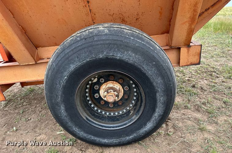 image for item KL9044 Gravity wagon