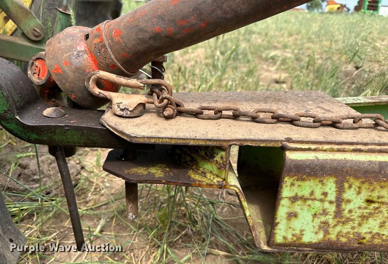 image for item KL9045 Owatonna 117  feed mixer