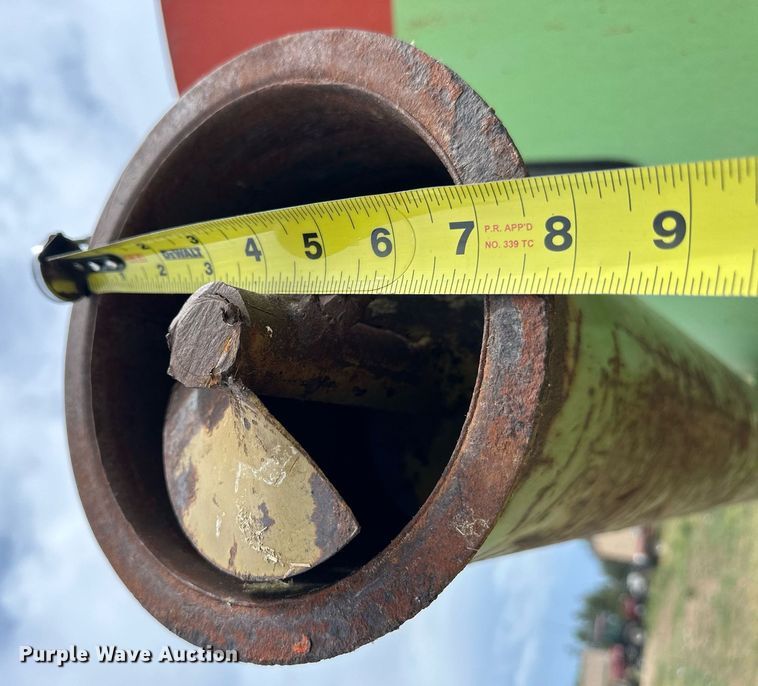 image for item KL9045 Owatonna 117  feed mixer