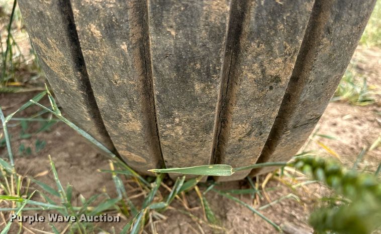 image for item KL9045 Owatonna 117  feed mixer