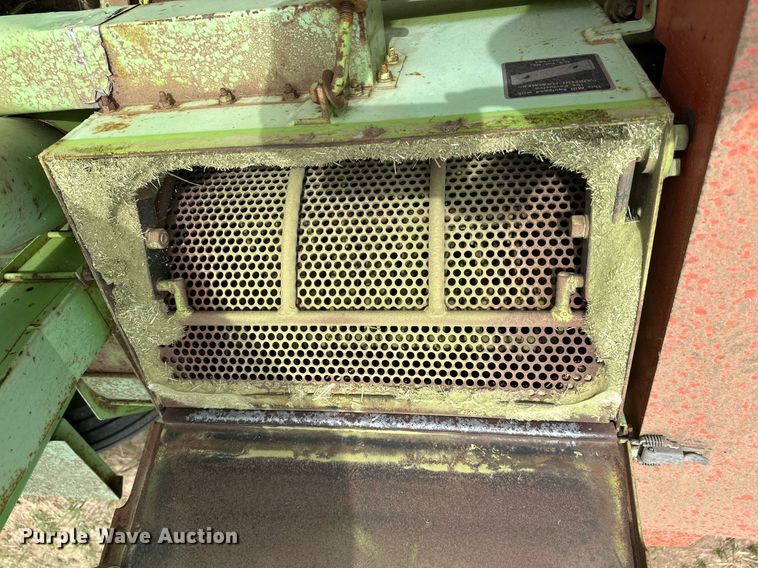 image for item KL9045 Owatonna 117  feed mixer