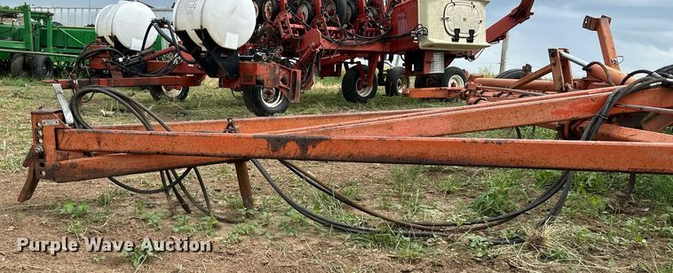 image for item KL9046 Allis Chalmers 1300  field cultivator
