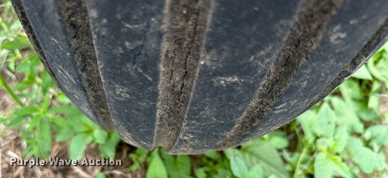 image for item KL9046 Allis Chalmers 1300  field cultivator