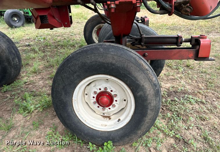 image for item KL9047 International 800 Cyclo Air  planter