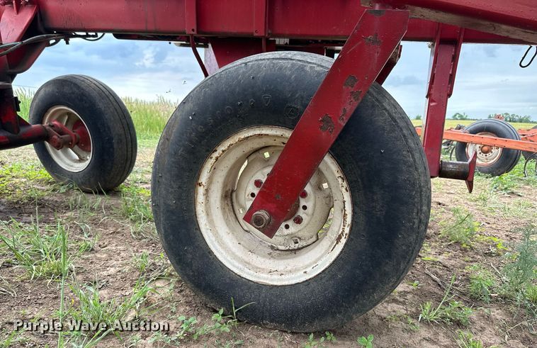 image for item KL9047 International 800 Cyclo Air  planter