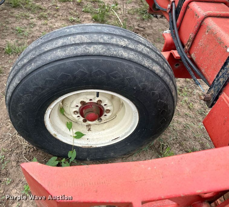 image for item KL9047 International 800 Cyclo Air  planter