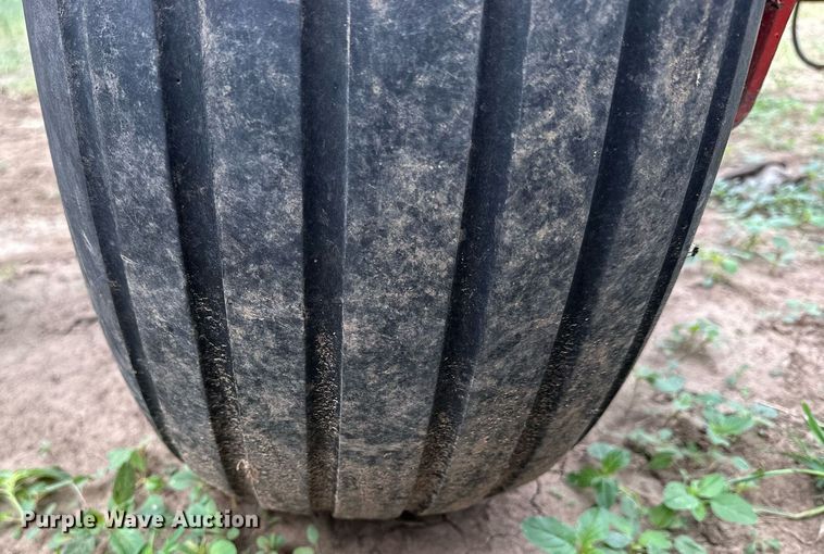 image for item KL9047 International 800 Cyclo Air  planter