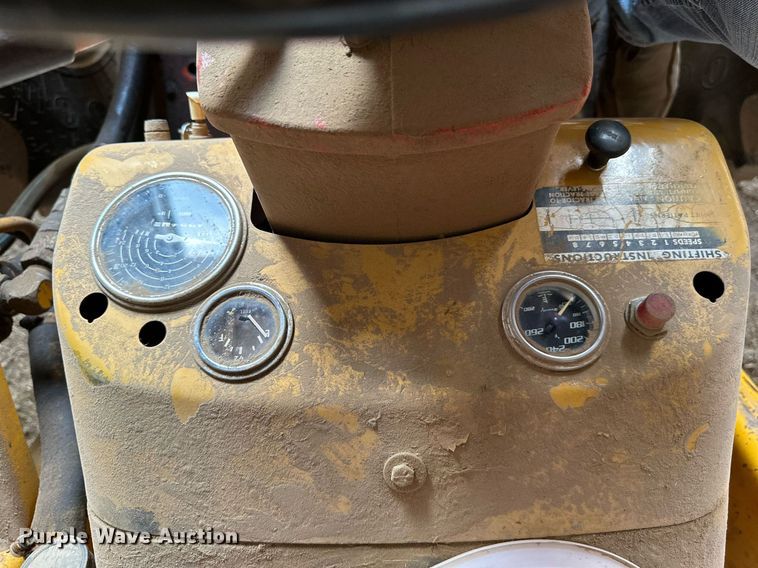 image for item KL9055 1967 Case 580CK  backhoe