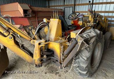 image for item KL9055 1967 Case 580CK  backhoe