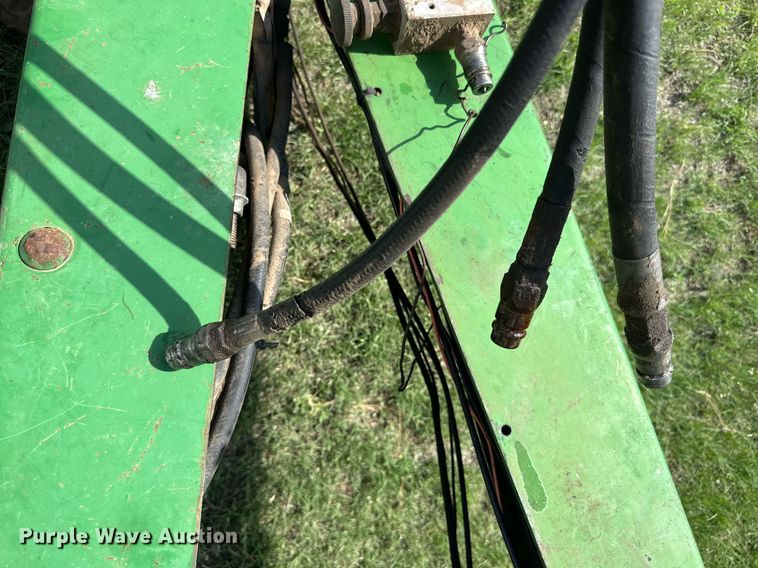 image for item KL9058 John Deere 7200 MaxEmerge 2  planter