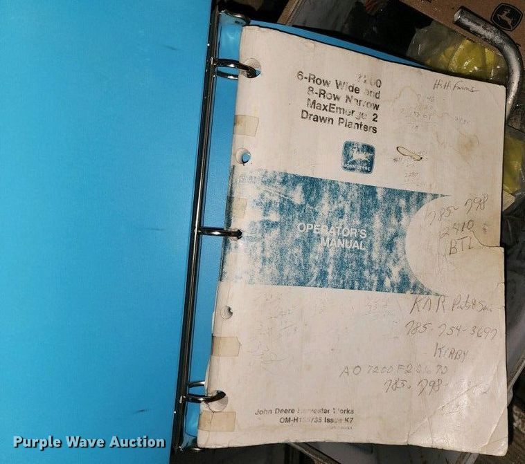 image for item KL9058 John Deere 7200 MaxEmerge 2  planter