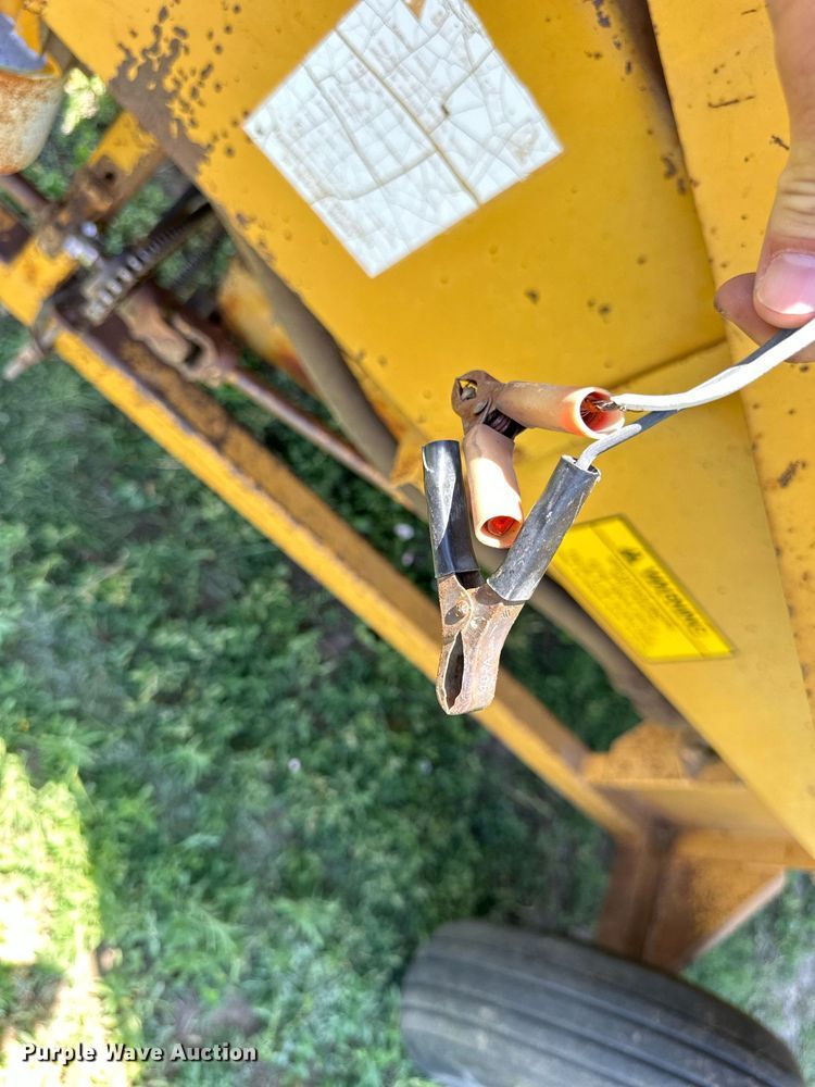 image for item KL9059 HayBuster H-1000  bale processor