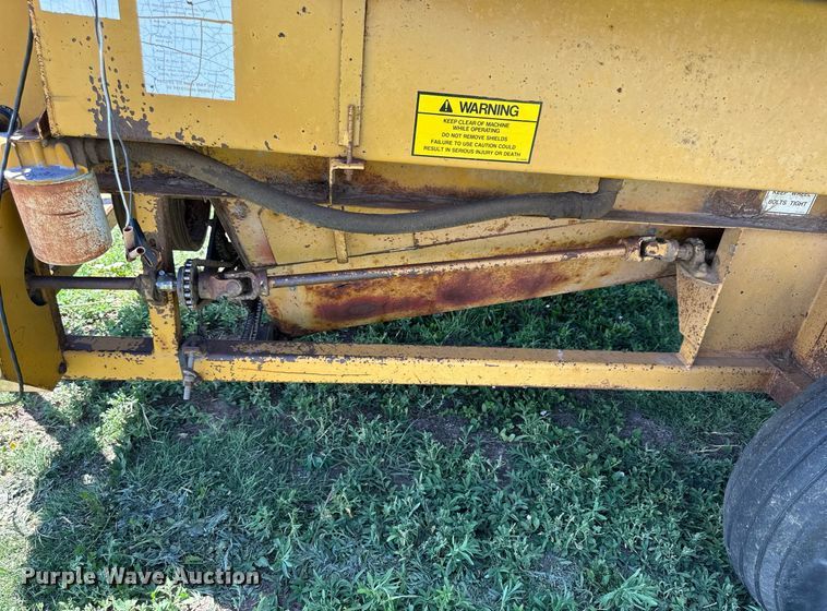 image for item KL9059 HayBuster H-1000  bale processor